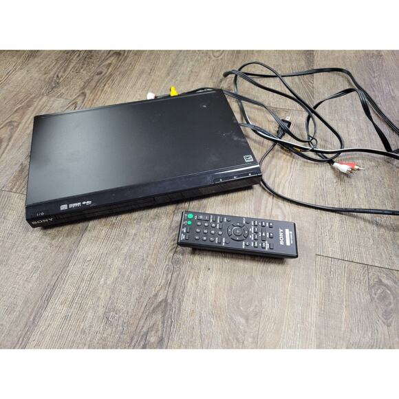 Sony CD/DVD Player DVP-SR-200P DVD Player Progressive Scan With Remote (Working) - Picture 1 of 6